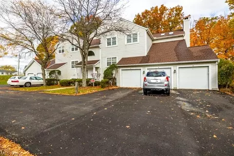 1221 W River Rd N #A3, Elyria, OH 44035