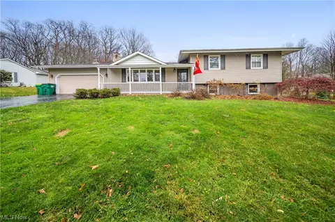 9944 Hoose Rd, Mentor, OH 44060