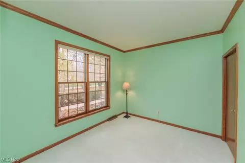 2946 Mill Gate Dr, Willoughby Hills, OH 44094 photo 7