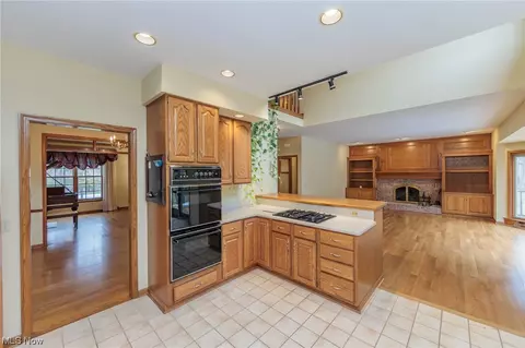 2946 Mill Gate Dr, Willoughby Hills, OH 44094 photo 26