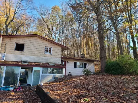 4596 Hattrick Rd, Rootstown, OH 44272