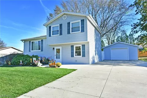 1036 Elberon Ave, Salem, OH 44460