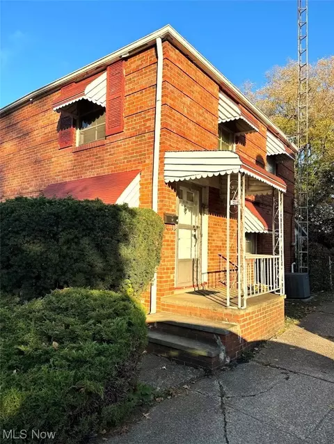 14107 Rainbow Ave, Cleveland, OH 44111
