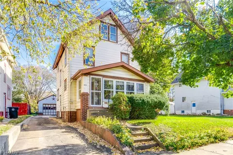 453 Butler Ave, Akron, OH 44310