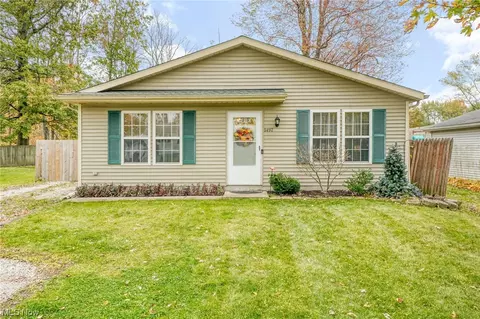 1497 Davista Ave, Madison, OH 44057