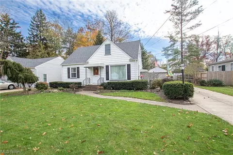 23251 Alexander Rd, North Olmsted, OH 44070