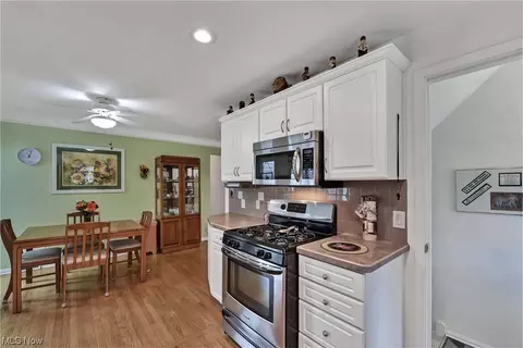 5740 Hauserman Rd, Parma, OH 44130 photo 16