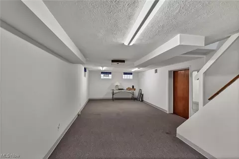 5740 Hauserman Rd, Parma, OH 44130 photo 32