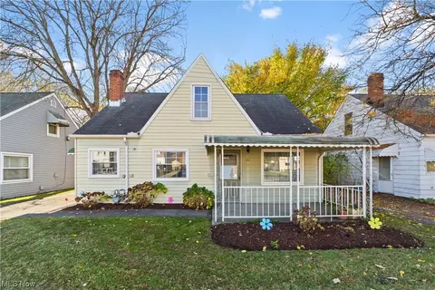 5101 Kenmore Ave, Parma, OH 44134