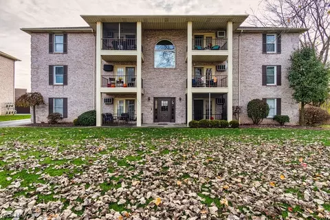 7375 Eisenhower Dr #3, Youngstown, OH 44512
