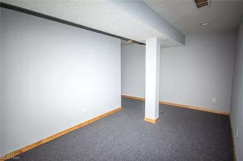 512 Bayberry Dr, Elyria, OH 44035 photo 28