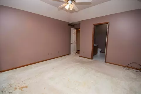 512 Bayberry Dr, Elyria, OH 44035 photo 18
