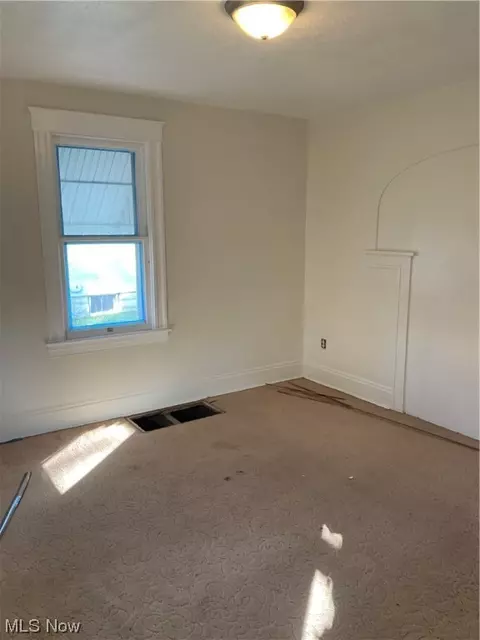 2534 E 33rd St, Lorain, OH 44055 photo 12