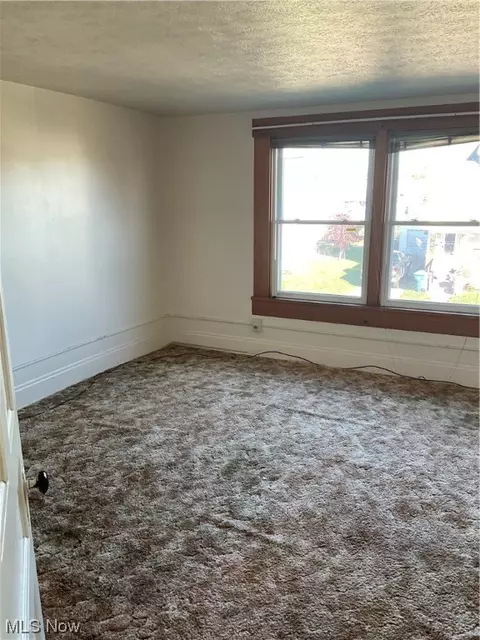 2534 E 33rd St, Lorain, OH 44055 photo 14