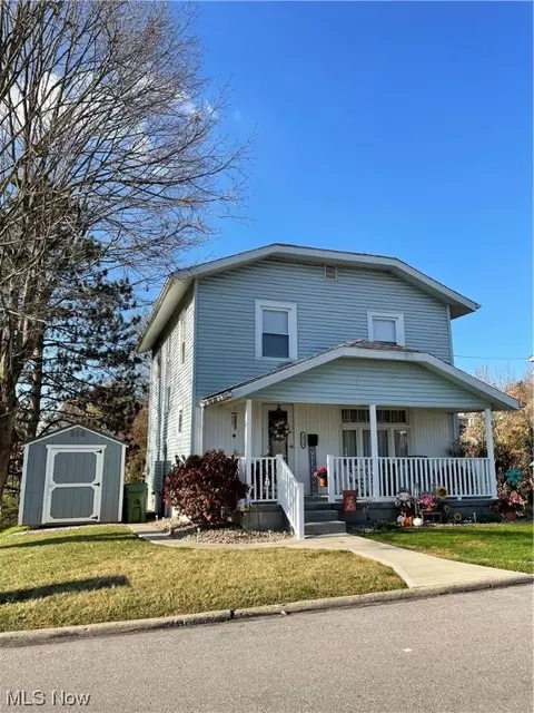 1925 Creston Rd, Cambridge, OH 43725