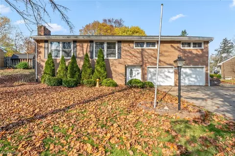 7981 Daytona St NW, Massillon, OH 44646