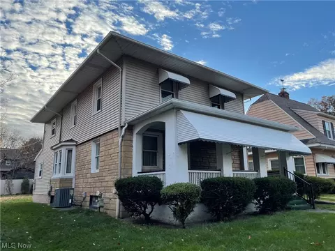 471 S Firestone Blvd, Akron, OH 44301