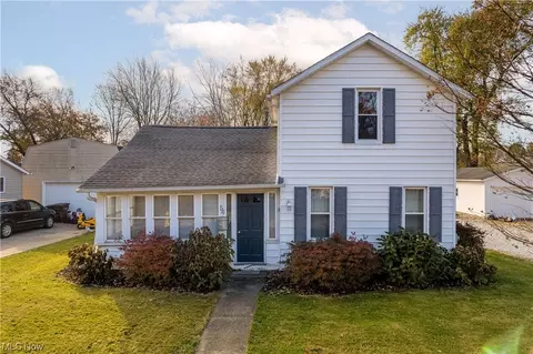 56 Brooklyn Ave, Doylestown, OH 44230