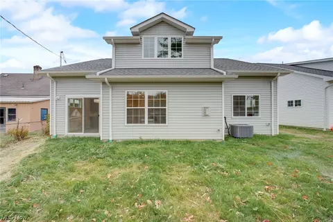 607 Longfellow Dr, Berea, OH 44017 photo 32