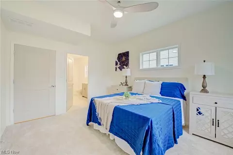 607 Longfellow Dr, Berea, OH 44017 photo 15