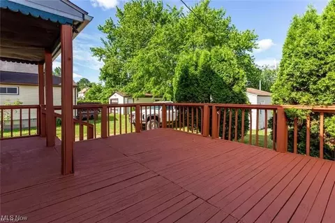 337 Winckles St, Elyria, OH 44035 photo 5