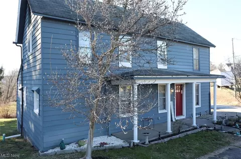 49385 Wheeling Rd, Harrisville, OH 43974