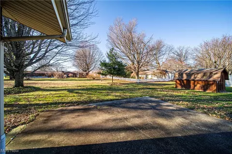 Exterior - 1321 Westminster Ave, Ashtabula, OH 44004 photo 7 of 8