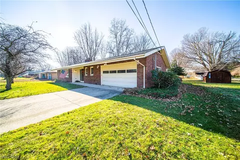 Exterior - 1321 Westminster Ave, Ashtabula, OH 44004 photo 8 of 8