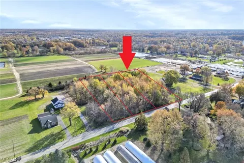 Center Road, Avon, OH 44011