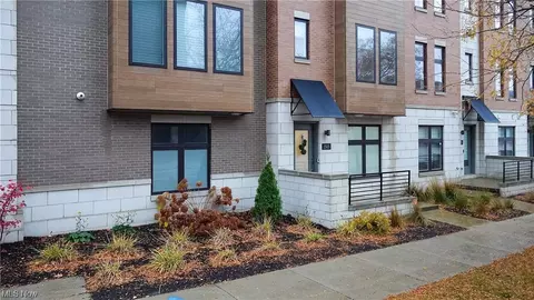 1303 Superior Ave E, Cleveland, OH 44114