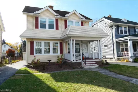 14723 Armin Ave, Lakewood, OH 44107
