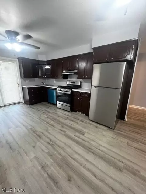 3945 Sylvia Ln, Youngstown, OH 44511 photo 7