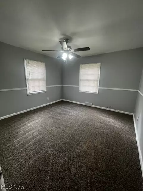 3945 Sylvia Ln, Youngstown, OH 44511 photo 11
