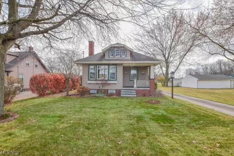 126 Mill St SW, Canton, OH 44706