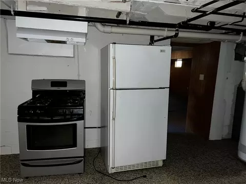 813 Howard Rd, Ashtabula, OH 44004 photo 26