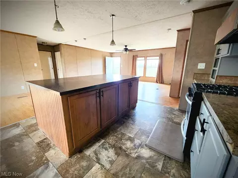 2925 Barth Rd, Belpre, OH 45714 photo 10