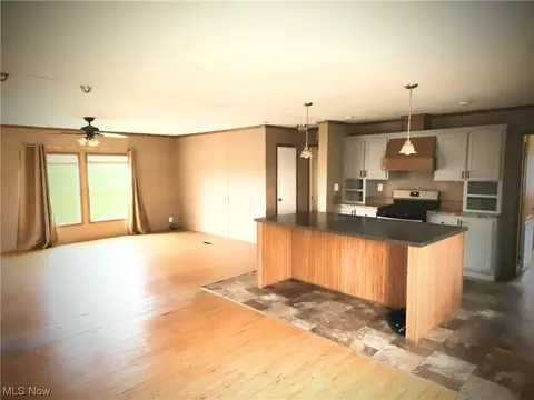 2925 Barth Rd, Belpre, OH 45714 photo 11
