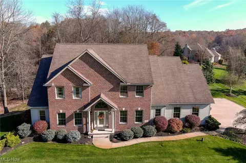 5671 Buck Trl, Clinton, OH 44216