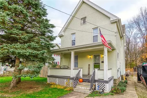 635 Page St, Ravenna, OH 44266
