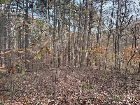 Morningside Drive, Glouster, OH 45732