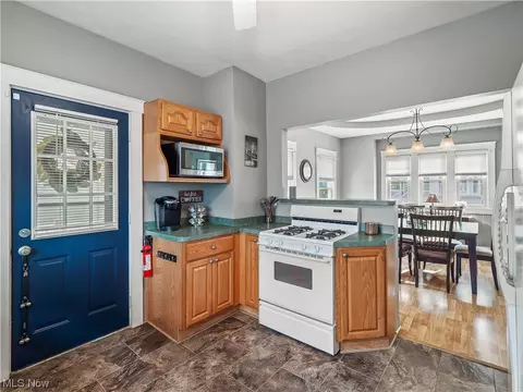 214 Park Ave, Elyria, OH 44035 photo 16