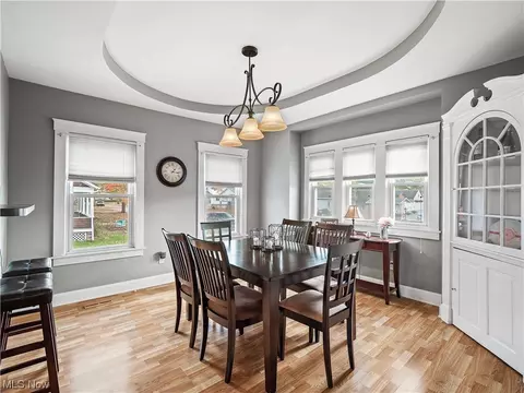 214 Park Ave, Elyria, OH 44035 photo 9