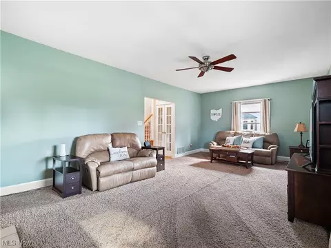 214 Park Ave, Elyria, OH 44035 photo 8