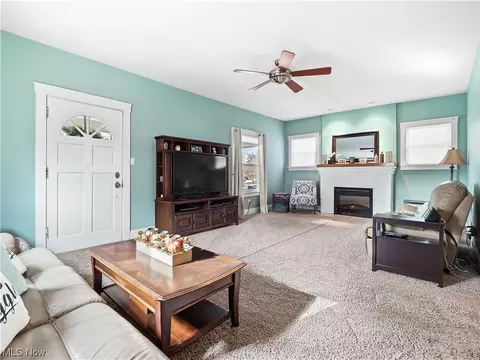 214 Park Ave, Elyria, OH 44035 photo 6