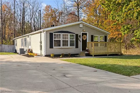 3868 Dayton Ave, Lorain, OH 44052
