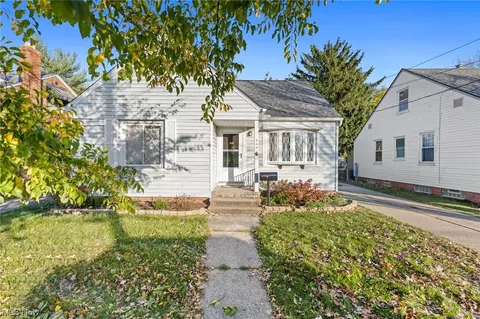 4411 W 10th St, Cleveland, OH 44109