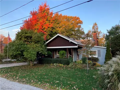 35927 Lakomis Dr, Eastlake, OH 44095