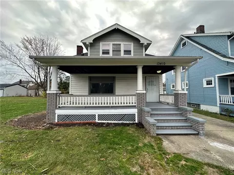 13410 Christine Ave, Garfield Heights, OH 44105