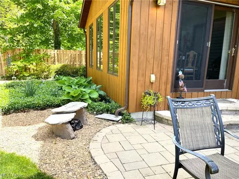 413 Loyola Dr, Elyria, OH 44035 photo 25