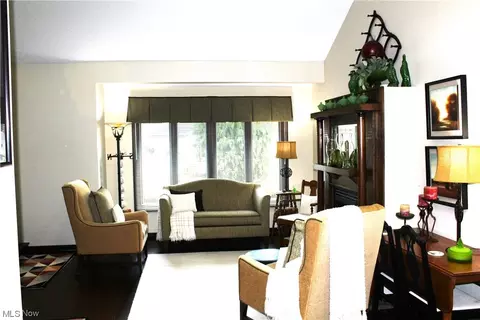 413 Loyola Dr, Elyria, OH 44035 photo 12